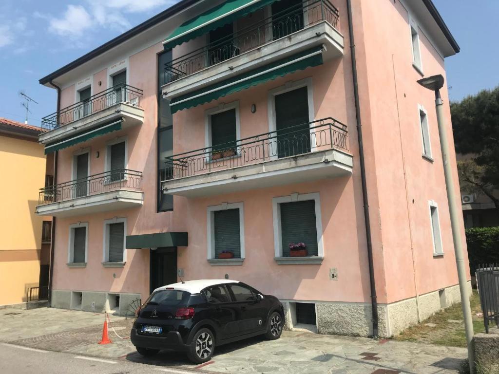 Appartamento Casa Vacanze Spiaggia D'Oro Ντεζεντσάνο ντελ Γκάρντα Εξωτερικό φωτογραφία