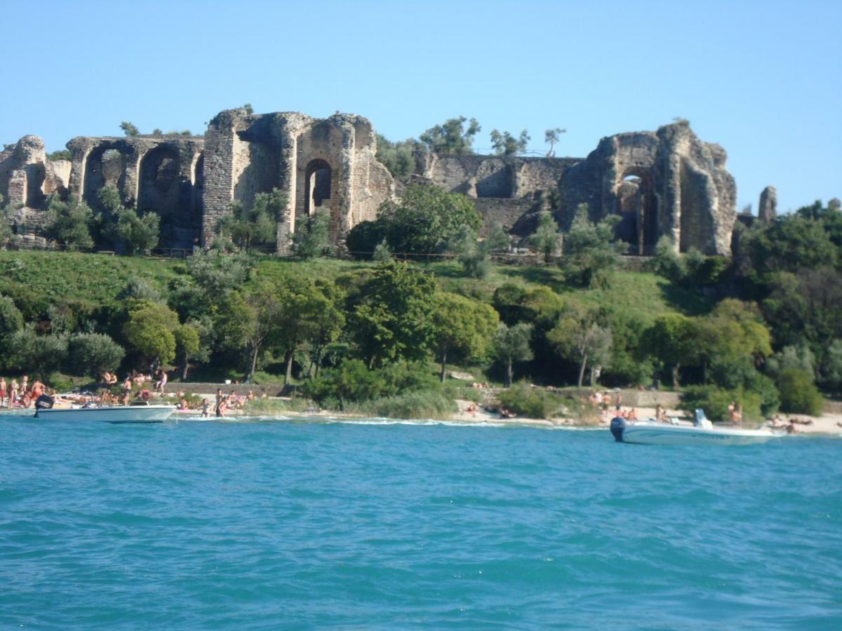 Appartamento Casa Vacanze Spiaggia D'Oro Ντεζεντσάνο ντελ Γκάρντα Εξωτερικό φωτογραφία