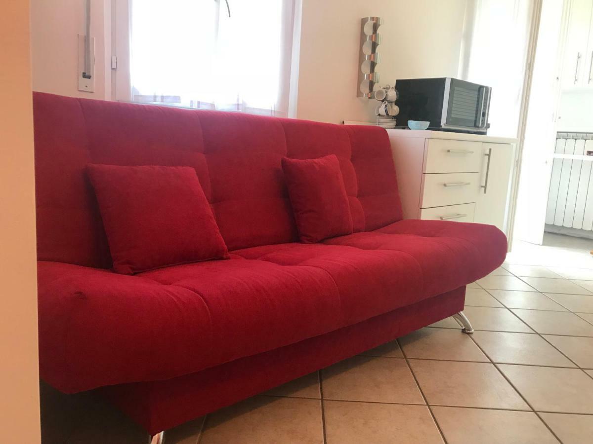 Appartamento Casa Vacanze Spiaggia D'Oro Ντεζεντσάνο ντελ Γκάρντα Εξωτερικό φωτογραφία